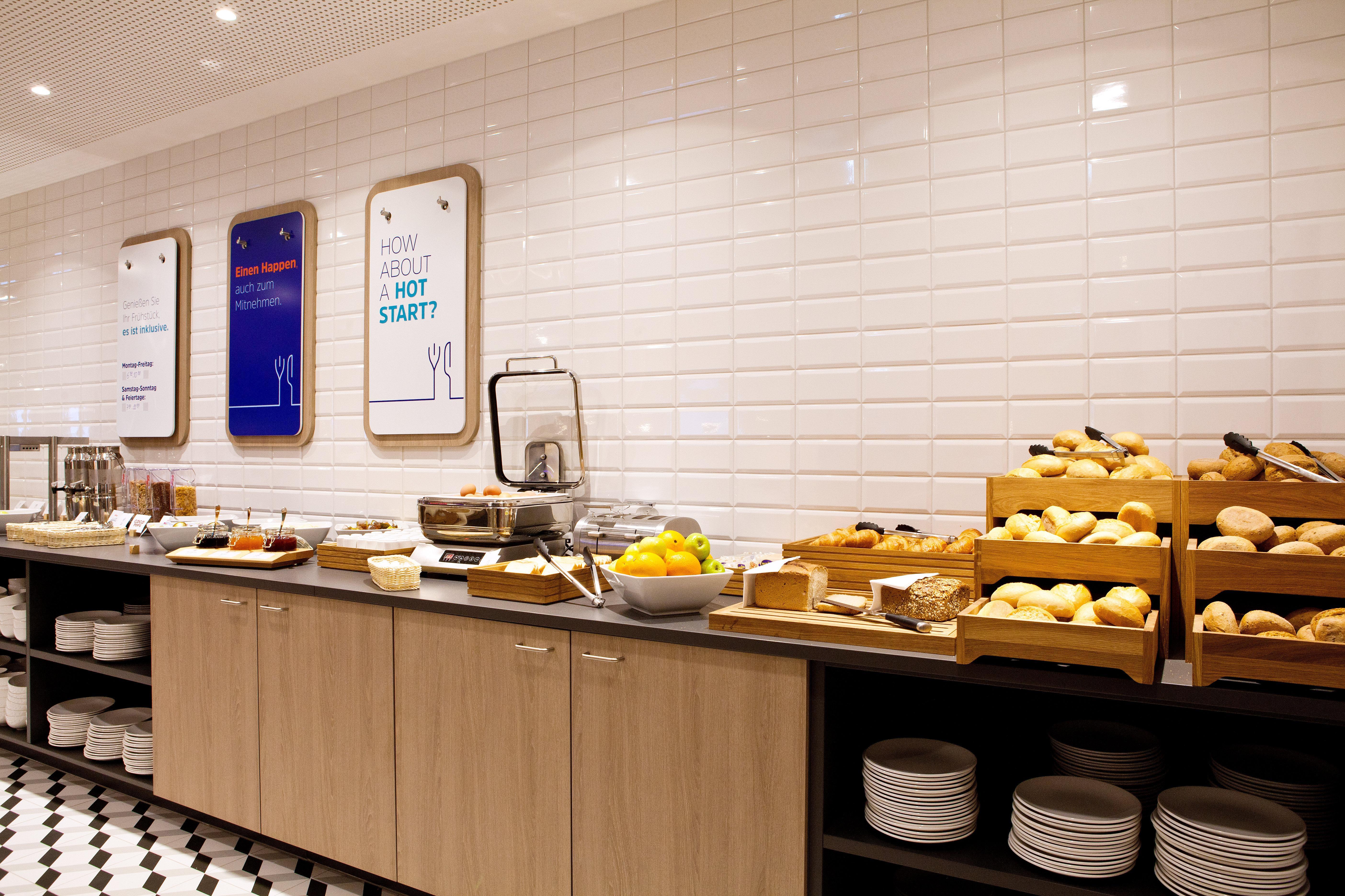Holiday Inn Express - Sindelfingen By Ihg Exterior foto